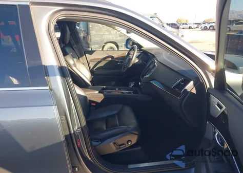 2016 Volvo Xc90 T6 Momentum из США, поврежденный, VIN YV4A22PK3G1028717